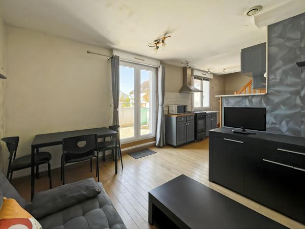 Duplex 34m Melun 2 pièces - Parfaitement situé