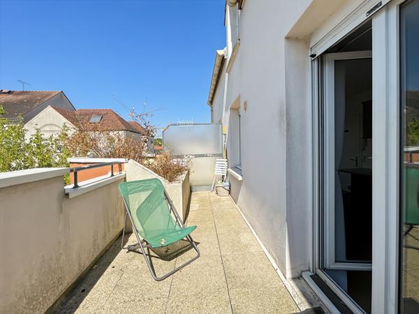 Duplex 34m Melun 2 pièces - Parfaitement situé