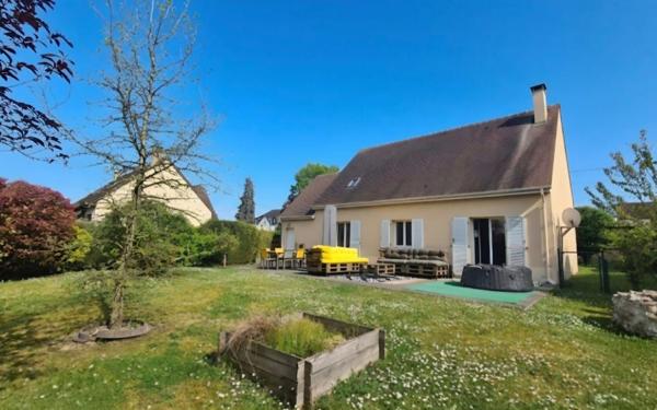 Maison à vendre    5 pièces •  Étampes
