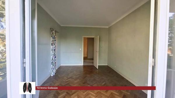 Bordeaux Caudéran – Grand appartement avec garage, cave et double balcon