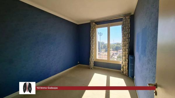 Bordeaux Caudéran – Grand appartement avec garage, cave et double balcon