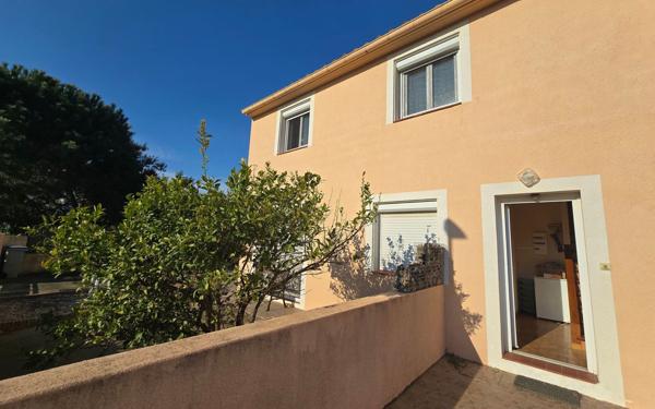 Maison à vendre    6 pièces •  Saint-Cyprien