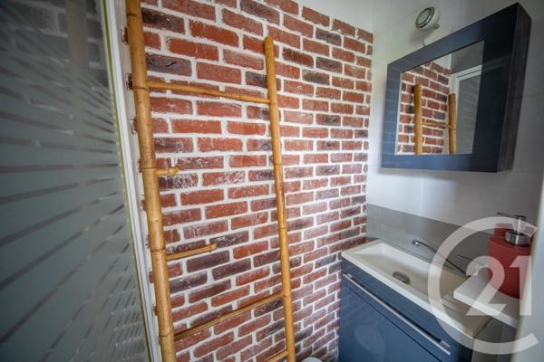 Maison à vendre  5 pièces - 110,20 m2 LE TAILLAN MEDOC - 33