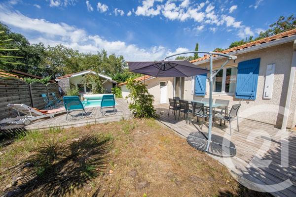 Maison à vendre  5 pièces - 110,20 m2 LE TAILLAN MEDOC - 33
