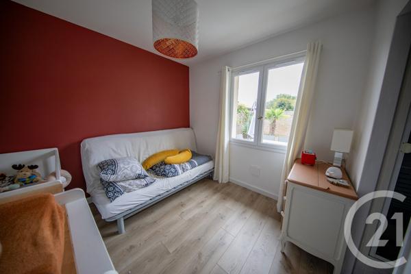 Maison à vendre  5 pièces - 110,20 m2 LE TAILLAN MEDOC - 33