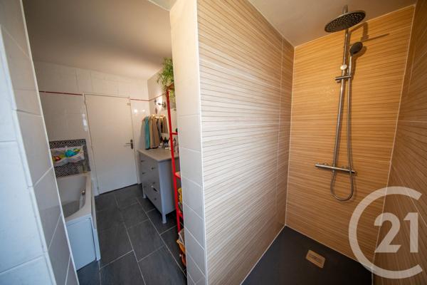 Maison à vendre  5 pièces - 110,20 m2 LE TAILLAN MEDOC - 33