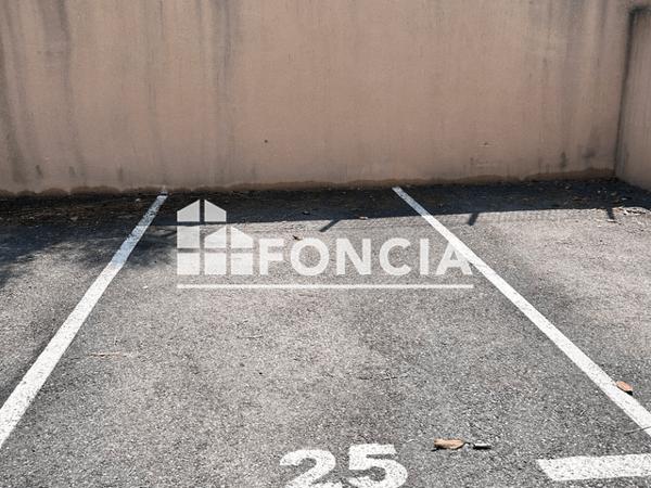 Location Parking - 166 CH ST PIERRE Brignoles 83170