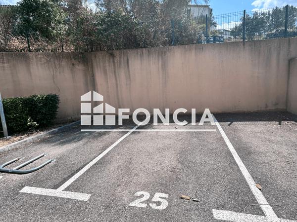 Location Parking - 166 CH ST PIERRE Brignoles 83170