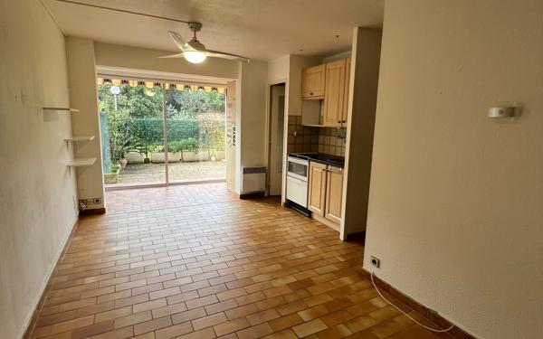 Appartement à louer    2 pièces • 25,21 m2 Golfe Juan - Vallauris