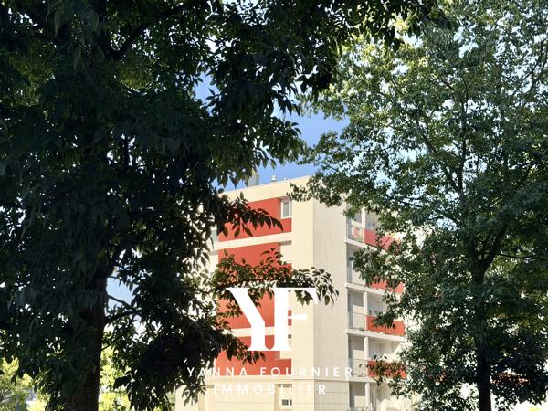 BREST, BEAUX T4 AVEC BALCON EXPOSÉ SUD, 2 CHAMBRES, LUMINEUX