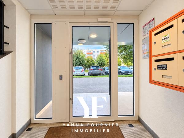 BREST, BEAUX T4 AVEC BALCON EXPOSÉ SUD, 2 CHAMBRES, LUMINEUX