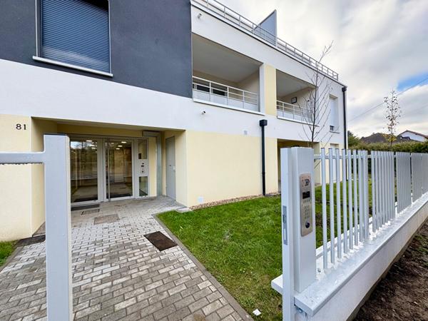 A louer : T2 NEUF avec sa terrasse de 15m², 2 parkings privés + cave