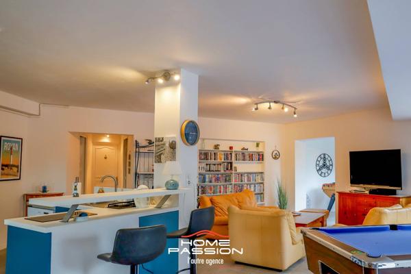 SAINT-PALAIS-SUR-MER - SPACIEUSE VILLA FAMILIALE AVEC PISCINE SUR PARC PAYSAGER A 600M DE LA PLAGE DE NAUZAN