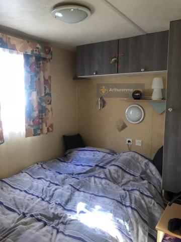 Vente                                                      Terrain
                        
                                         200 m2                     à Oraison