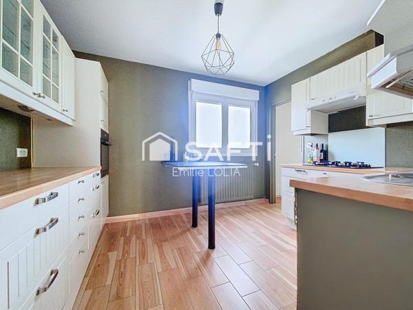 Gare de Thionville à 1.5km, parking privatif et garage privatif