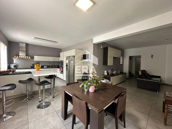 A VENDRE 83470 SAINT MAXIMIN LA SAINTE BAUME MAISON T5 DE 130M² SUR 2160M² DE JARDIN GARAGE DEPENDANCE PISCINE