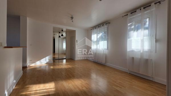 Appartement Montreuil 2 pièce(s) 49.58 m2