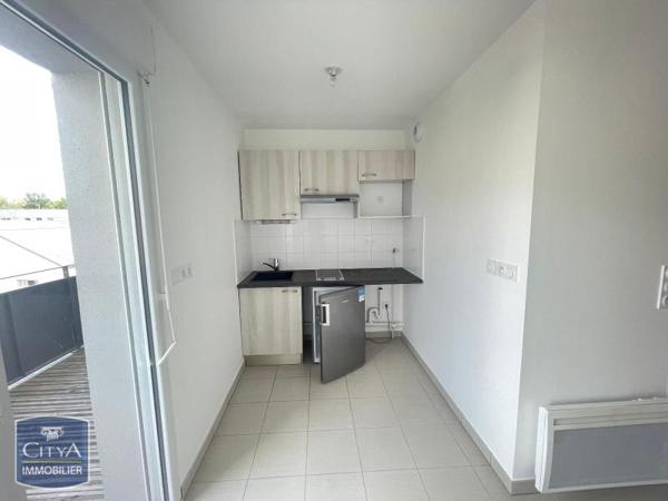 Appartement à louer 1 pièce 22.75m² Montlouis-sur-Loire (37270)