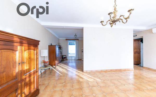 Maison à vendre    5 pièces •  Perpignan