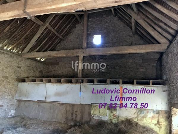 Propriété orientée chevaux : 140m2, 8.8ha, dépendances