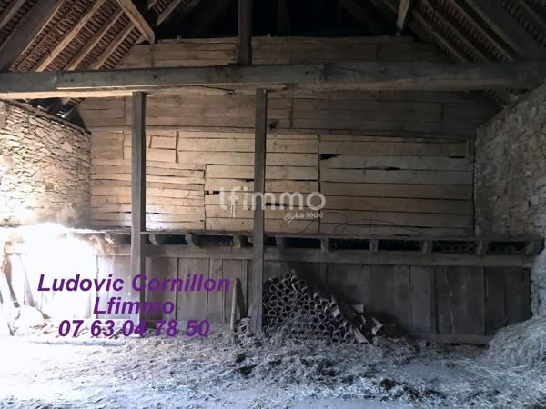 Propriété orientée chevaux : 140m2, 8.8ha, dépendances