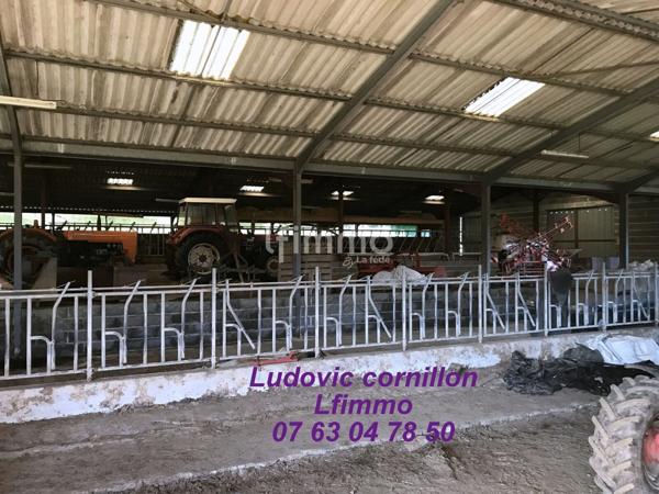 Propriété orientée chevaux : 140m2, 8.8ha, dépendances