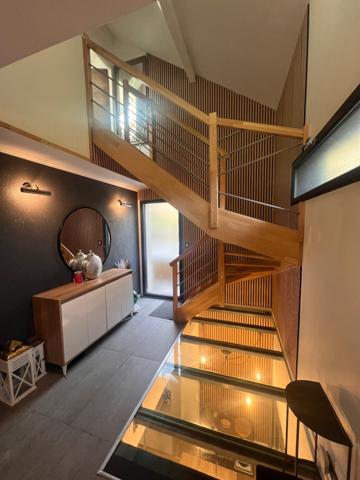 Magnifique Villa récente à Valserhône