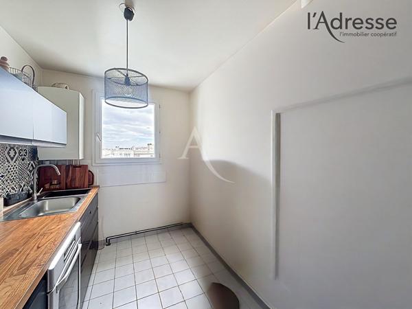 Suresnes Carnot-Gambetta - 3 pièces 64m² avec 2 terrasses - Box en sus