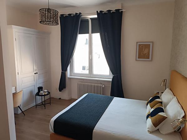 Immeuble de rapport au coeur du Faouët ,Charmant, rentable, modulable 400m²