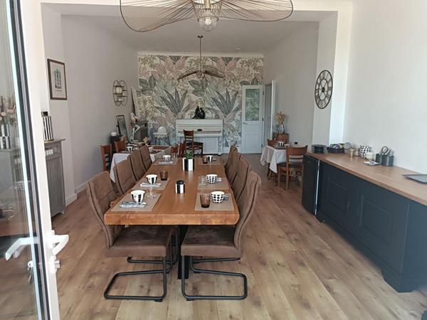 Immeuble de rapport au coeur du Faouët ,Charmant, rentable, modulable 400m²