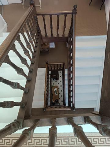 Immeuble de rapport au coeur du Faouët ,Charmant, rentable, modulable 400m²