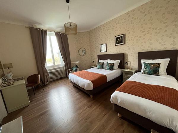 Immeuble de rapport au coeur du Faouët ,Charmant, rentable, modulable 400m²