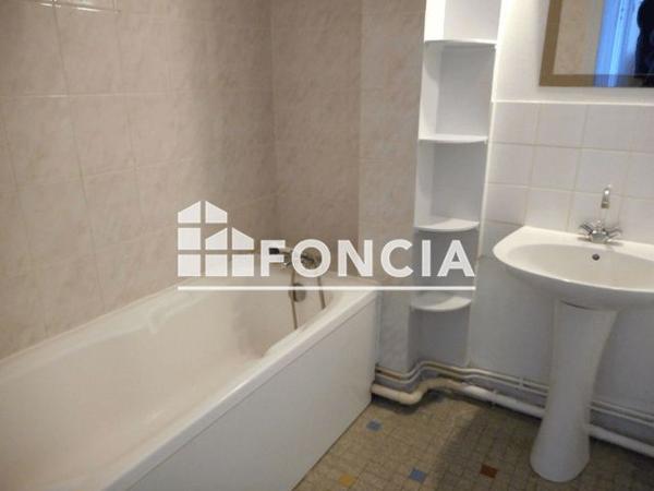 Location Appartement 4 pièces 71.5 m² - 3 AVENUE DE TOURVILLE Caen 14000