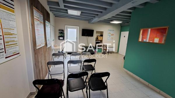 Immeuble centre de Richelieu