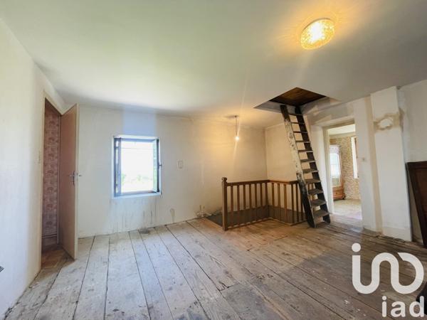 Maison traditionnelle 5 pièces de 155 m² à LES ABRETS (38490)