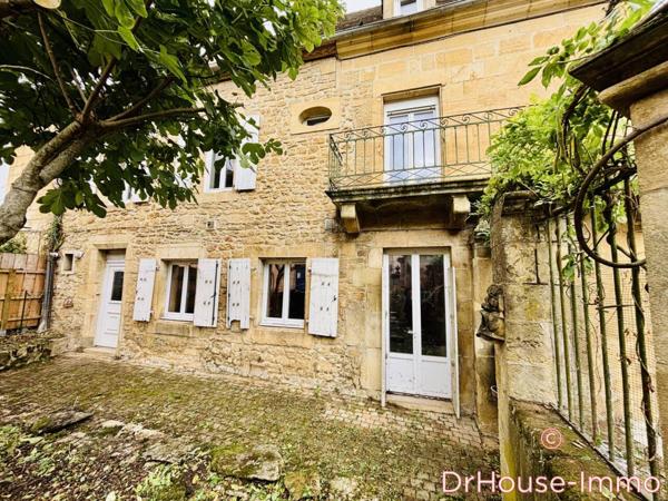 Immeuble à vendre 5 pièces de 148 m²