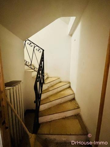 Immeuble à vendre 5 pièces de 148 m²