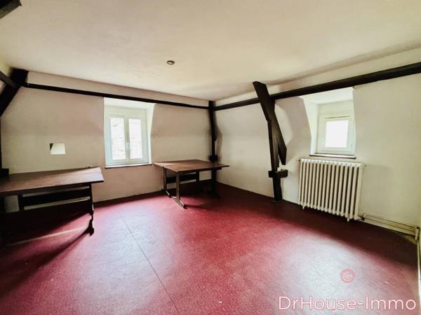 Immeuble à vendre 5 pièces de 148 m²