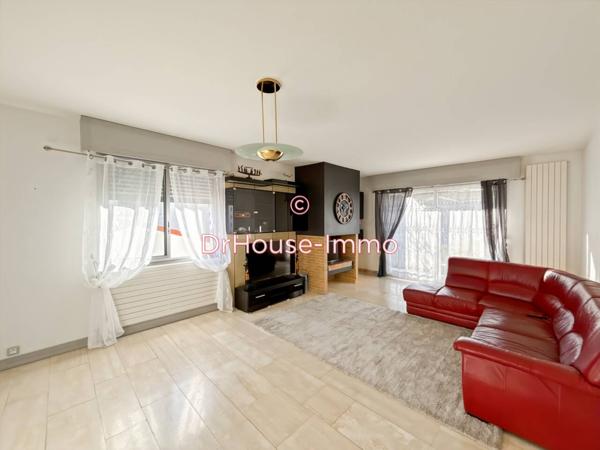 Maison à vendre 4 pièces de 141 m²