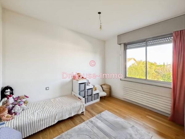 Maison à vendre 4 pièces de 141 m²