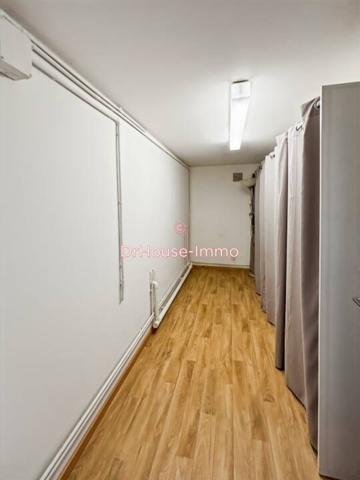 Maison à vendre 4 pièces de 141 m²