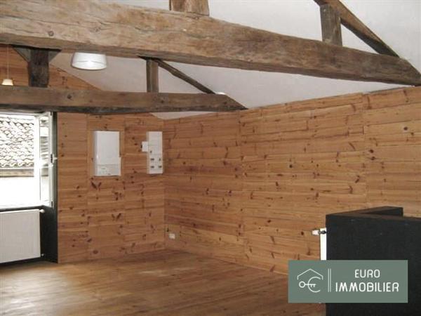 BAZAS CENTRE - IMMEUBLE 2 APPARTEMENTS - GIRONDE (33) - NOUVELLE AQUITAINE