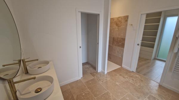 Maison de plain-pied avec piscine, Chauray 6 pièce(s) 123 m2