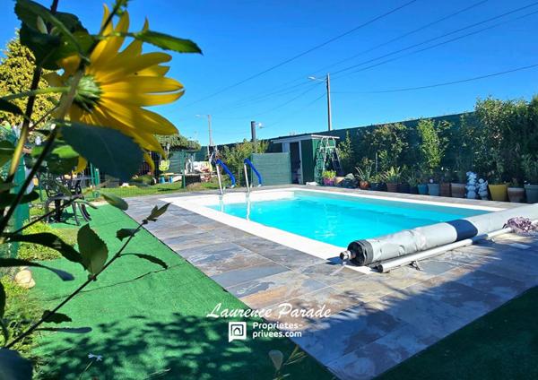 Maison plain pied avec piscine et carport, abris, puit