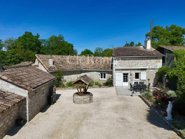 Eymet – Superbe propriété en pierre avec deux maisons et piscine chauffée