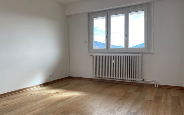 Appartement à louer    2 pièces • 60 m2 Annemasse