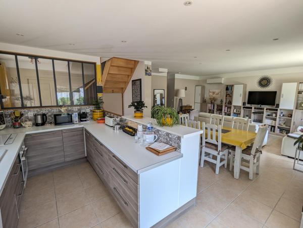 Maison à REDESSAN, 30129 - 5 pièces 125m²