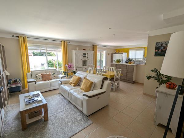 Maison à REDESSAN, 30129 - 5 pièces 125m²