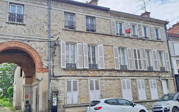 Appartement à louer    1 pièce • 25,75 m2 Fontainebleau