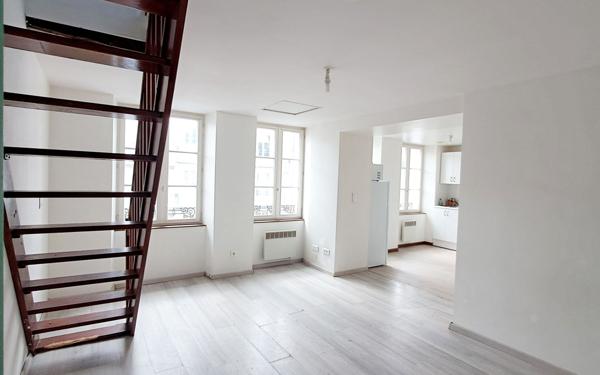 Appartement à louer    1 pièce • 25,75 m2 Fontainebleau